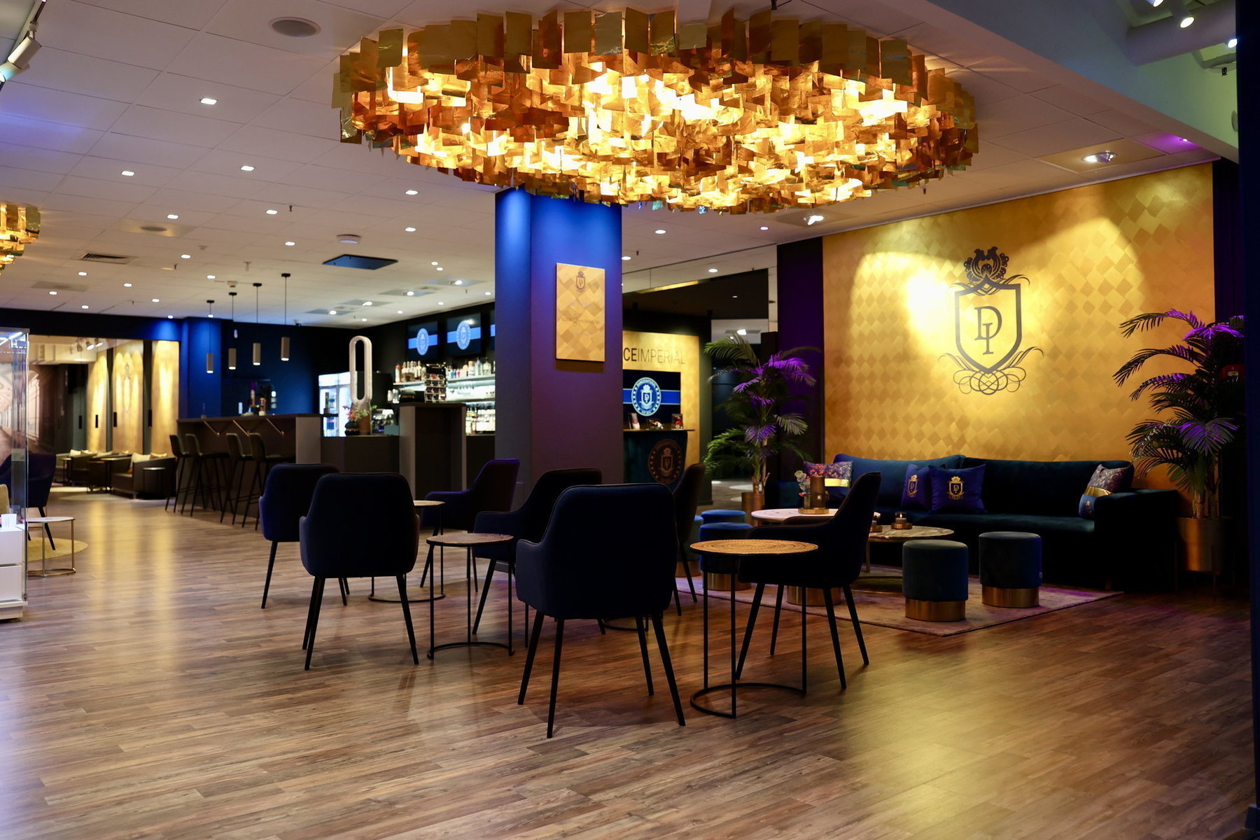 Lobby & Bar im DANCEIMPERIAL