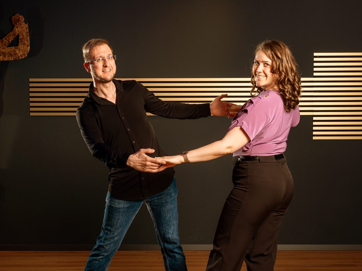 West Coast Swing Anfänger Regensburg — Einsteigerkurs Social Dance bei DANCEIMPERIAL